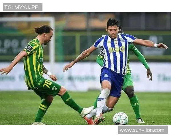 中超赛事回顾多特蒙德强势击败波尔图全场沸腾