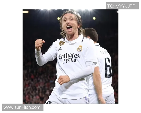 欧联杯惊心动魄利物浦逆转皇马点球大战全场沸腾战术分析揭秘 欧联杯惊心动魄利物浦逆转皇马点球大战全场沸腾战术分析揭秘