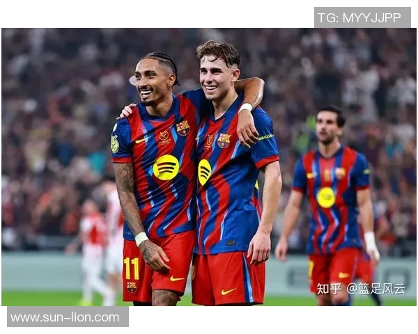 德甲激战：马竞绝杀巴萨补时进球引爆全场激情瞬间解析