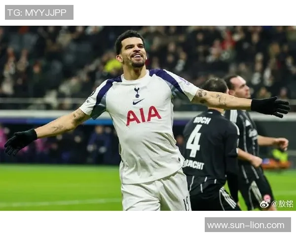 中超热刺逆转那不勒斯补时绝杀引发全场狂欢成历史冷门